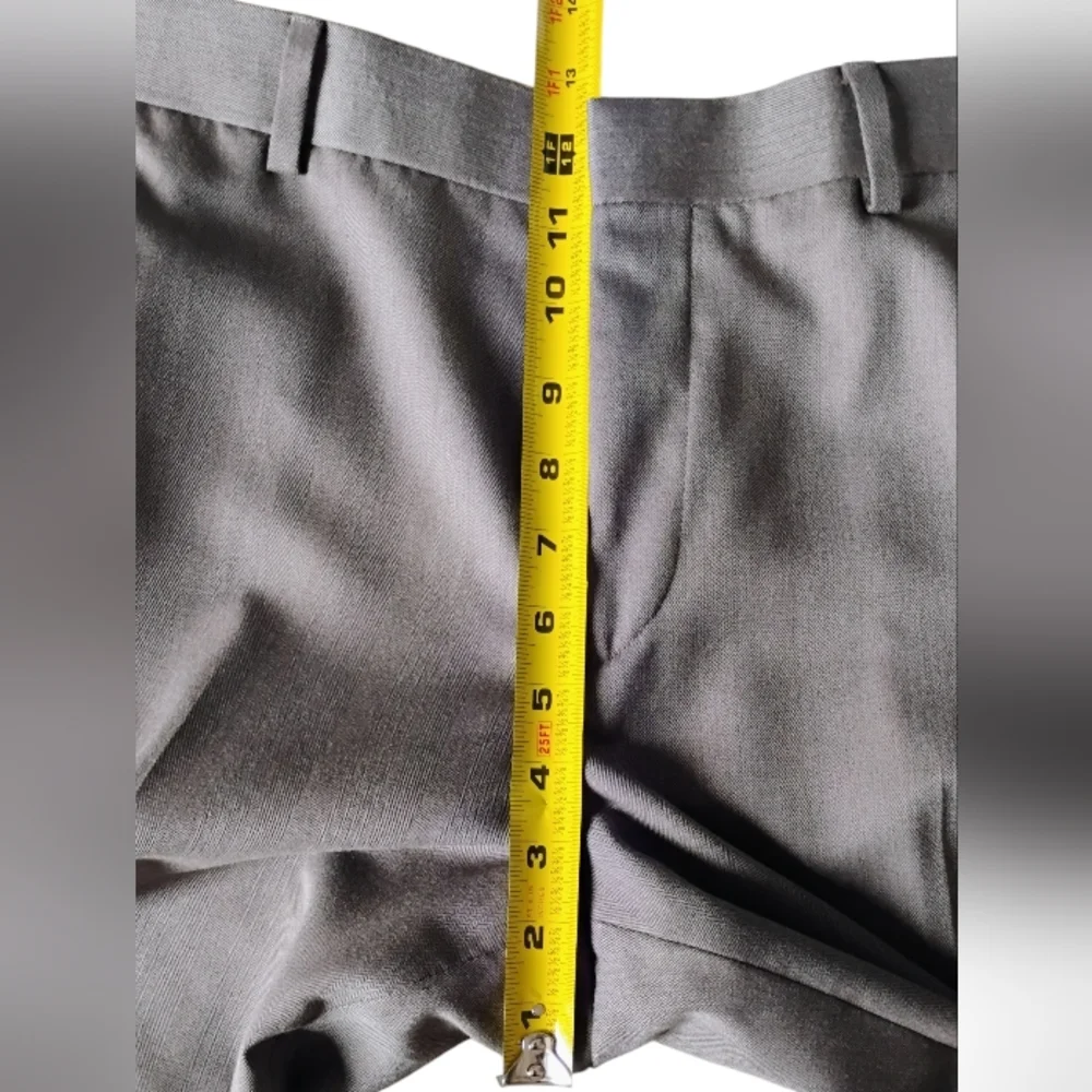 Banana Republic size 32/34 Lt Brown Mens Slacks